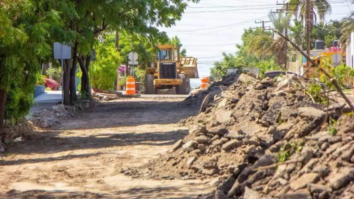 Obras publicas calles la Pax BCS